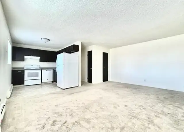 Property at 720 Moore St Unit 06, Lakewood, CO, 80215, 1 bed, 1 bath, [object Object]