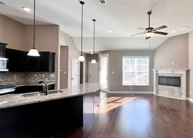 Property at 9124 Glen Cv, Olive Branch, MS, 38654, 3 beds, 2 baths, [object Object]