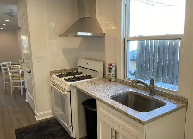 Property at 719 Crabb Ave, Rockville, MD, 20850, 1 bed, 1 bath, [object Object]