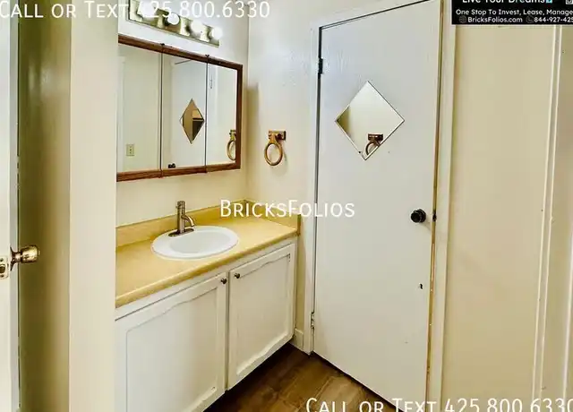 Property at 820 Cady Rd Unit A206, Everett, WA, 98203, 2 beds, 2 baths, [object Object]