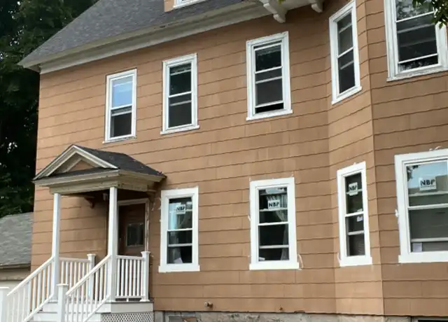Property at 9 Holland Rd Unit 3, Worcester, MA, 01603, 2 beds, 1 bath, [object Object]