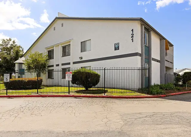 Photo of 121 N Ramona St, Ramona, CA 92065
