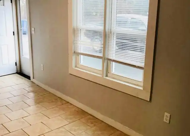 Property at 12 Ulster Ave Unit 7, Ulster Park, NY, 12487, 2 beds, 1 bath, [object Object]