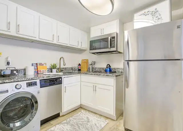 Property at SODO FLATS LIVING - 3435 S Orange Ave, Orlando, FL, 32806, 1 bed, 1 bath, [object Object]