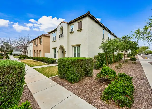 Property at 875 S Brewer Dr, Gilbert, AZ, 85296, 4 beds, 2.5 baths, [object Object]