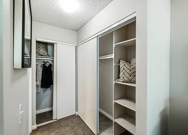 Photo of 1982 Wellington Ln, Vista, CA 92081
