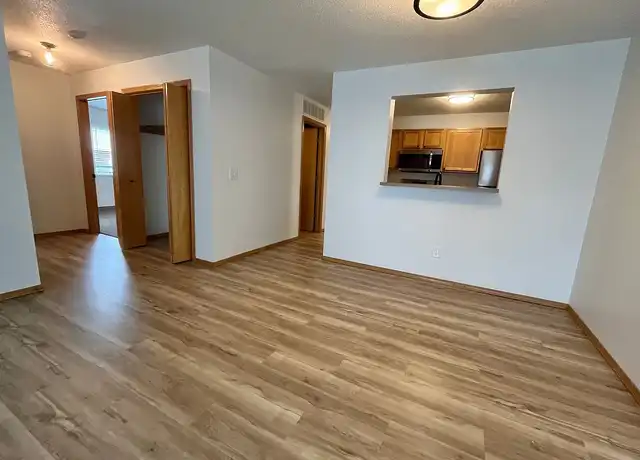 Property at Deer Ridge Apartments - 3615 W Ralph Rogers Rd, Sioux Falls, SD, 57108, 3 beds, 2 baths, [object Object]