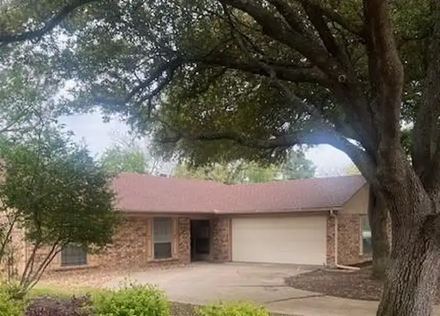 Property at 3831 Helmsford Dr, Arlington, TX, 76016, 3 beds, 2 baths, [object Object]