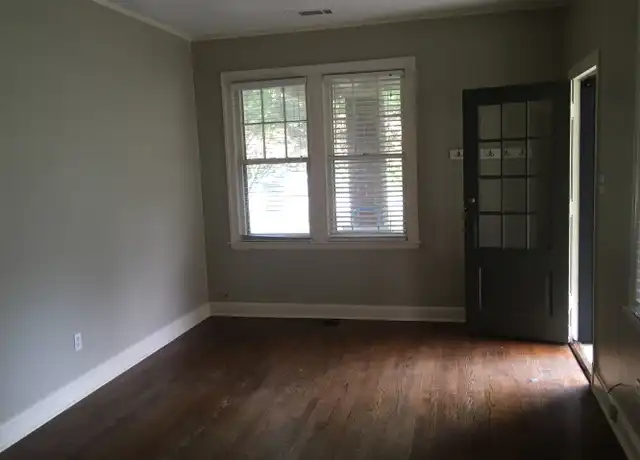 Property at 67 N Cox St, Memphis, TN, 38104, 2 beds, 1 bath, [object Object]