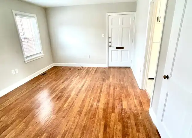 Property at 1107 W Rowan St Unit 1109-4, Fayetteville, NC, 28305, 1 bed, 1 bath, [object Object]