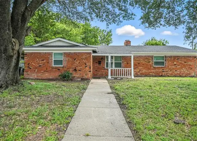 Property at 5600 Conroy St, Fort Worth, TX, 76134, 3 beds, 2 baths, [object Object]