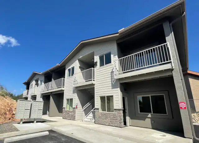 Property at 1668 Iron Springs Rd Unit 201, Prescott, AZ, 86305, 1 bed, 1 bath, [object Object]