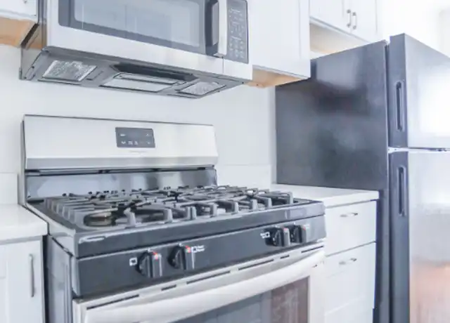 Property at 5063 N Glenwood Ave Unit 3, Chicago, IL, 60640, 1 bed, 1 bath, [object Object]