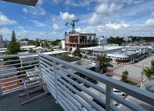 Property at 7800 Carlyle Ave Unit 6C, Miami Beach, FL, 33141, 1 bed, 1.5 baths, [object Object]