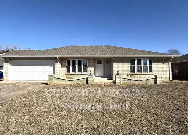 Property at 904 W Park Pl, Broken Arrow, OK, 74011, 3 beds, 2 baths, [object Object]