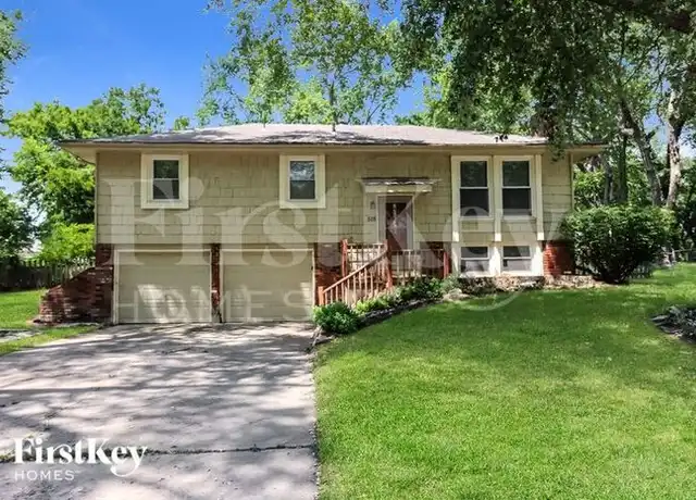 Property at 518 S Adams St, Raymore, MO, 64083, 3 beds, 2 baths, [object Object]