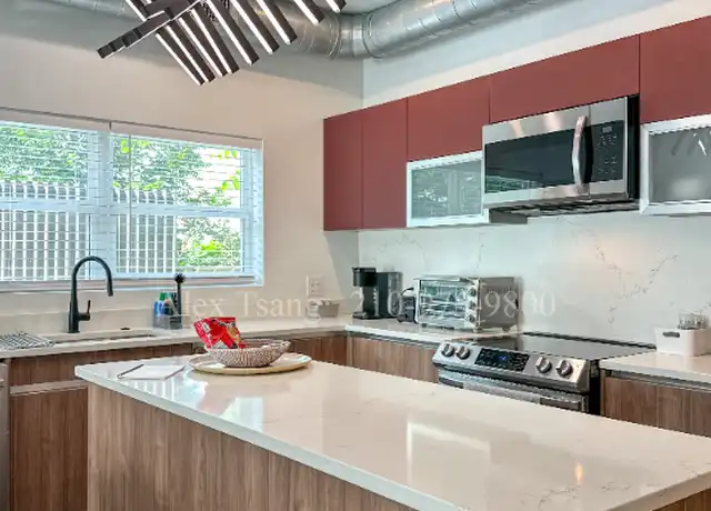 Property at 811 Montana St #2102, San Antonio, TX, 78203, 3 beds, 2.5 baths, [object Object]