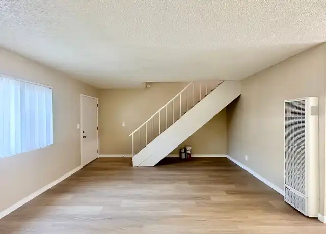 Property at 2820 Huntington St Apt 03, Huntington Beach, CA, 92648, 2 beds, 1.5 baths, [object Object]