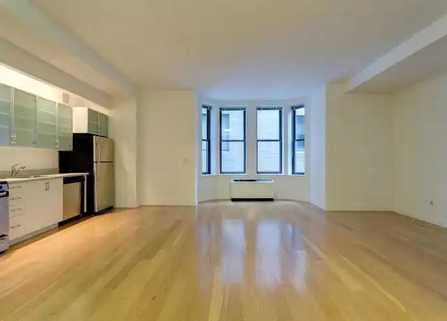Property at 37 Wall St Unit 8M, New York, NY, 10005, 2 beds, 1 bath, [object Object]