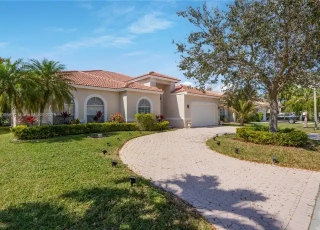 Property at 5354 NW 57th Way, Coral Springs, FL, 33067, 5 beds, 3 baths, [object Object]