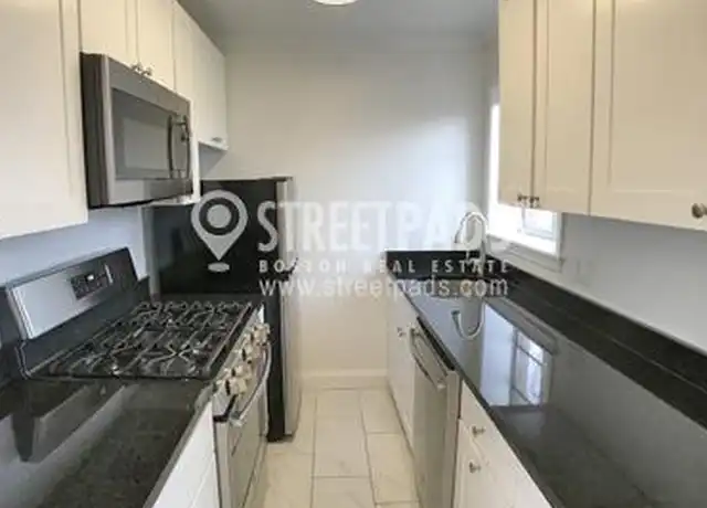 Property at 72 St Paul St, Brookline, MA, 02446, 1 bed, 1 bath, [object Object]