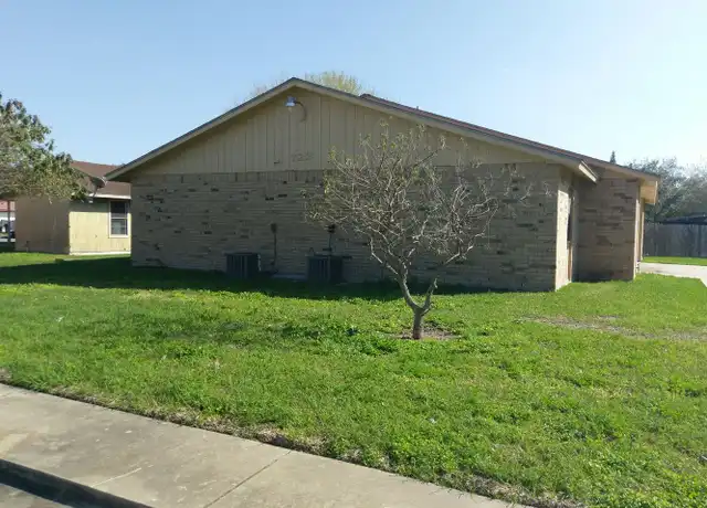 Property at 722 Tumbleweed Dr Unit 2, Harlingen, TX, 78550, 1 bed, 1 bath, [object Object]