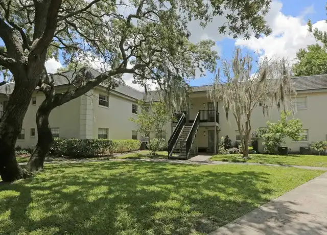 Property at La Aloma Apartments - 3040 Aloma Ave, Winter Park, FL, 32792, 2-3 beds, 1-2 bath, [object Object]