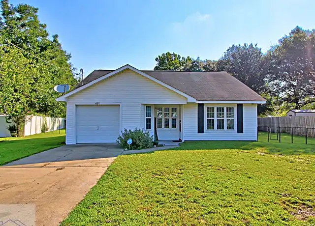 Property at 667 Demere St, Hinesville, GA, 31313, 3 beds, 2 baths, [object Object]