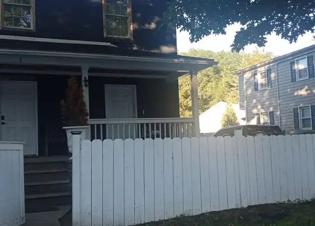 Property at 1 Morgan Ave Unit 1, Greenwich, CT, 06831, 1 bed, 1 bath, [object Object]