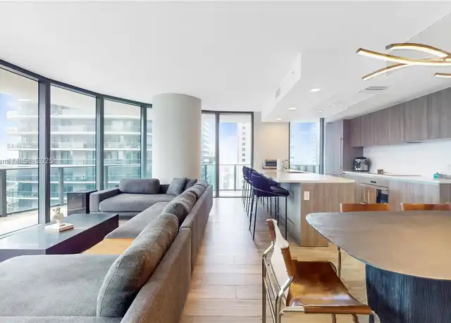 Property at 801 S Miami Ave #2601, Miami, FL, 33130, 3 beds, 4 baths, [object Object]