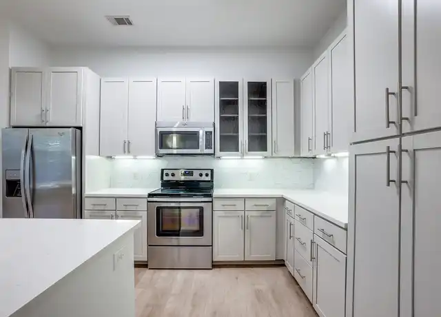 Property at Teak at the Branch - 4601 Amesbury Dr, Dallas, TX, 75206, 1 bed, 1 bath, [object Object]