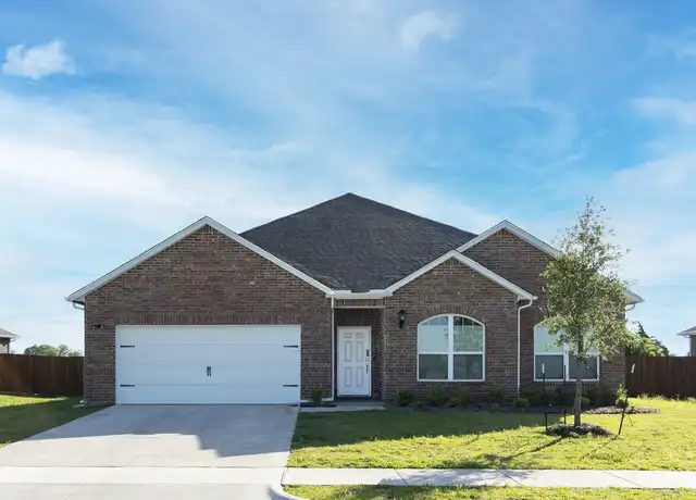 Property at 1447 Ponderosa Dr, Waxahachie, TX, 75165, 4 beds, 2 baths, [object Object]