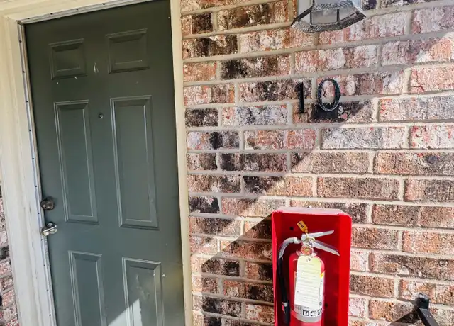 Property at 6801 Camden Ln #8, Groves, TX, 77619, 1 bed, 1 bath, [object Object]