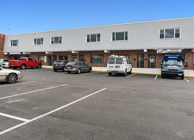 Property at The West Shore - 250 Captain Thomas Blvd, West Haven, CT, 06516, 1 bed, 1 bath, [object Object]