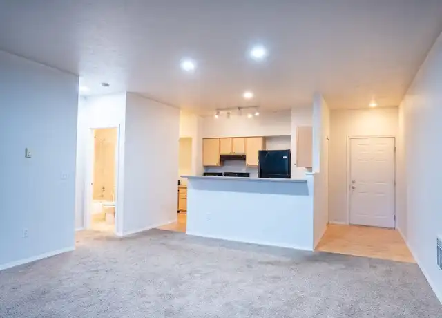Property at 22855 E Country Vista Dr #432, Liberty Lake, WA, 99019, 1 bed, 1 bath, [object Object]