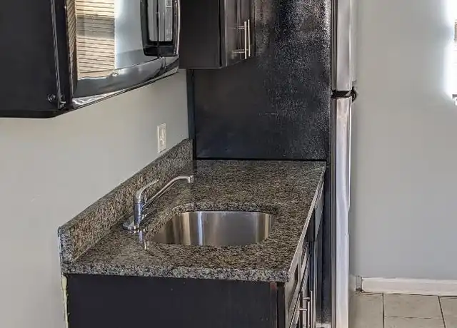 Property at 707 E 62nd St, Chicago, IL, 60637, 2 beds, 1 bath, [object Object]