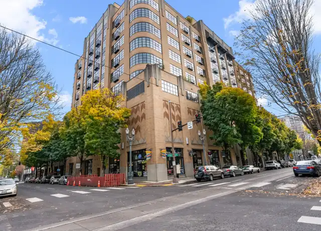 Property at 420 NW 11th Ave Unit GRE802, Portland, OR, 97209, 0 beds, 1 bath, [object Object]
