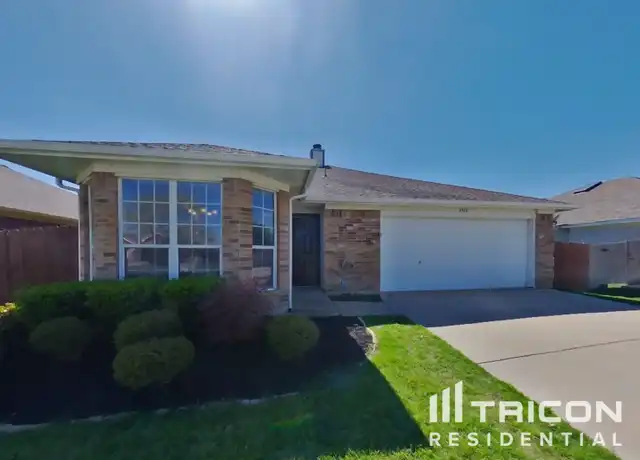 Property at 6910 Meadow Bend Dr, Arlington, TX, 76002, 3 beds, 2 baths, [object Object]