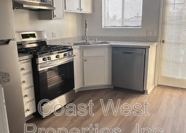 Property at 495 Chestnut Ave, Carlsbad, CA, 92008, 2 beds, 2 baths, [object Object]