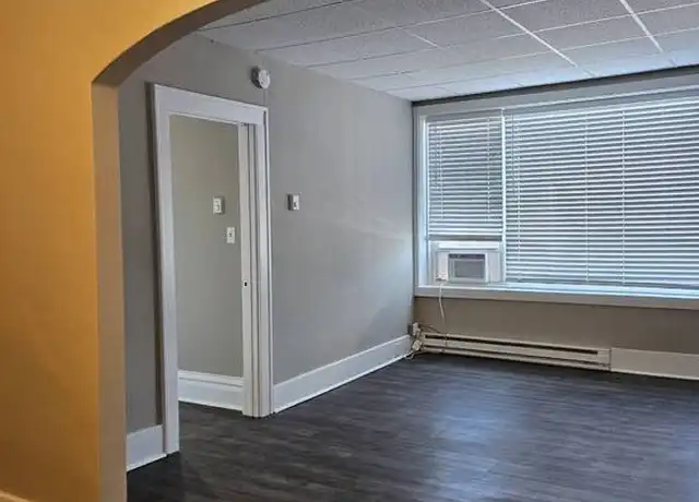 Property at 236 W Broadway St Unit 200, Monticello, MN, 55362, 2 beds, 1 bath, [object Object]