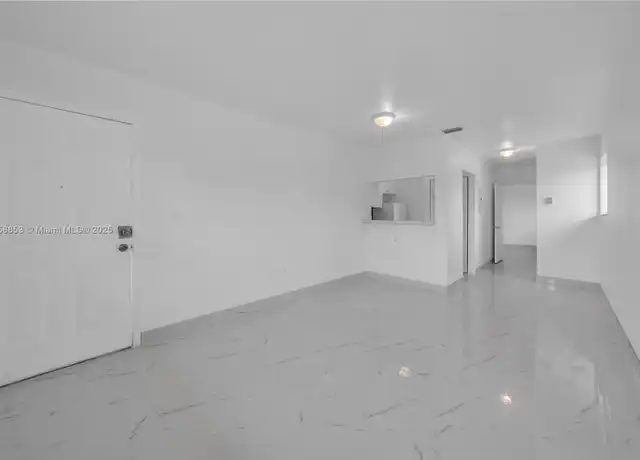 Property at 1371 NW 3rd St Unit 6, Miami, FL, 33125, 1 bed, 1 bath, [object Object]