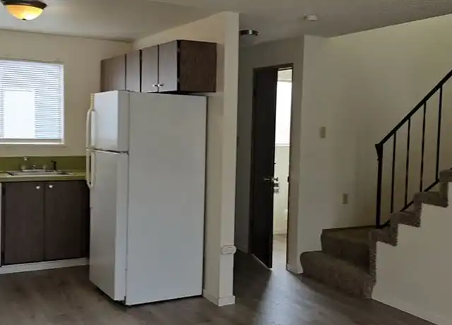 Property at 2128 Adams St, Shelton, WA, 98584, 2 beds, 1 bath, [object Object]