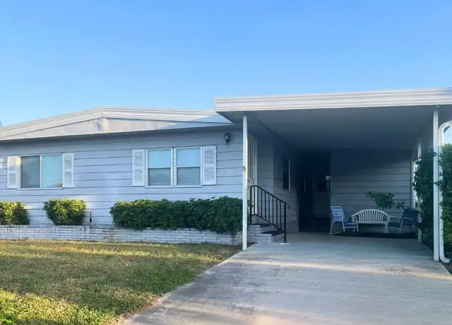 Property at 5803 Danbury Ln, Sarasota, FL, 34233, 2 beds, 2 baths, [object Object]