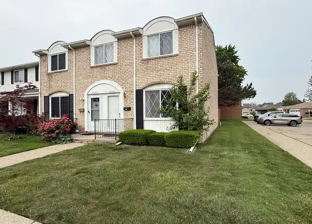 Property at 15141 Eldorado Ter Unit 15141, Warren, MI, 48088, 3 beds, 1.5 baths, [object Object]