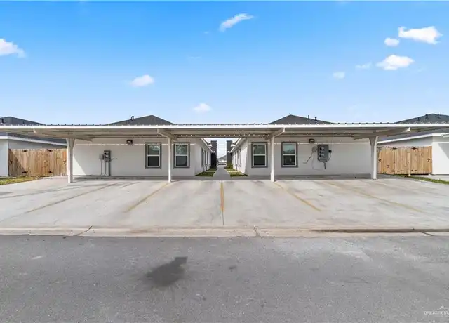 Property at 11018 N 33rd Ln Unit 4, McAllen, TX, 78504, 3 beds, 2 baths, [object Object]