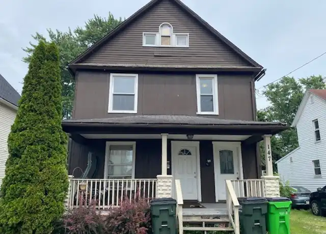 Property at 147 8th St NW Unit Up, Barberton, OH, 44203, 2 beds, 1 bath, [object Object]