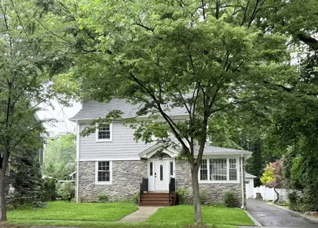 Property at 727 Ackerman Ave, Glen Rock, NJ, 07452, 4 beds, 2 baths, [object Object]