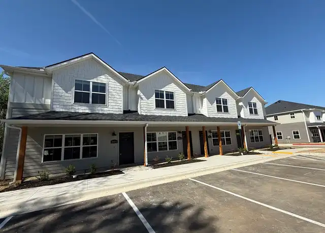 Property at 1935 S Garland Ave Unit 3, Fayetteville, AR, 72701, 2 beds, 2.5 baths, [object Object]