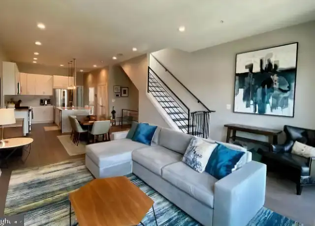 Property at 225 20th St NE #4, Washington, DC, 20002, 2 beds, 2 baths, [object Object]
