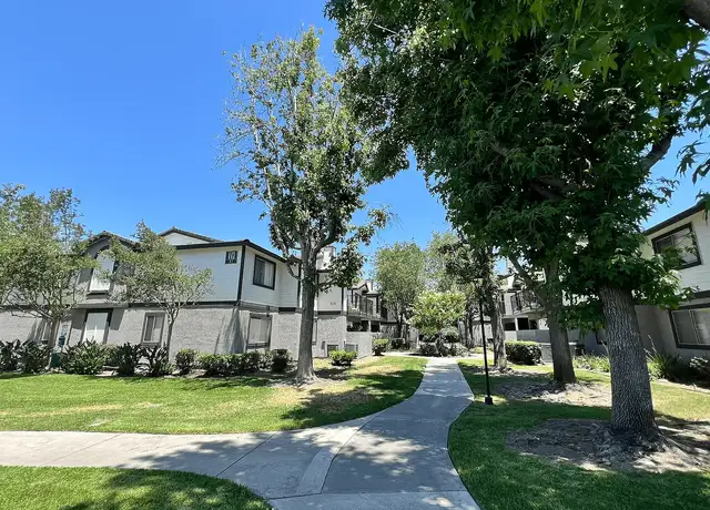 Photo of 435 W Gladstone St, Glendora, CA 91740